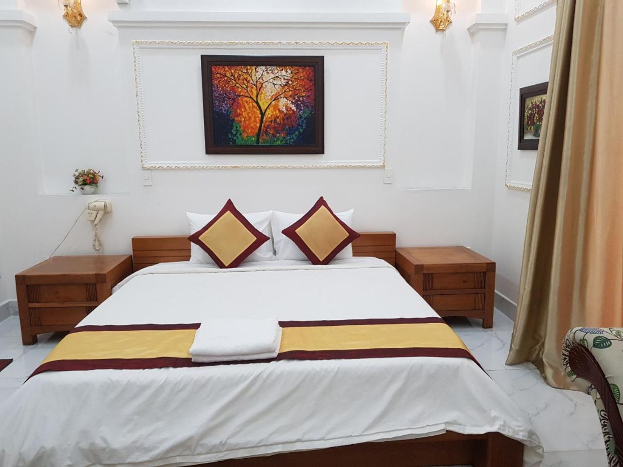 Kim Cuong - Hotel Near Tan Son Nhat Airport Πόλη Χο Τσι Μινχ Εξωτερικό φωτογραφία